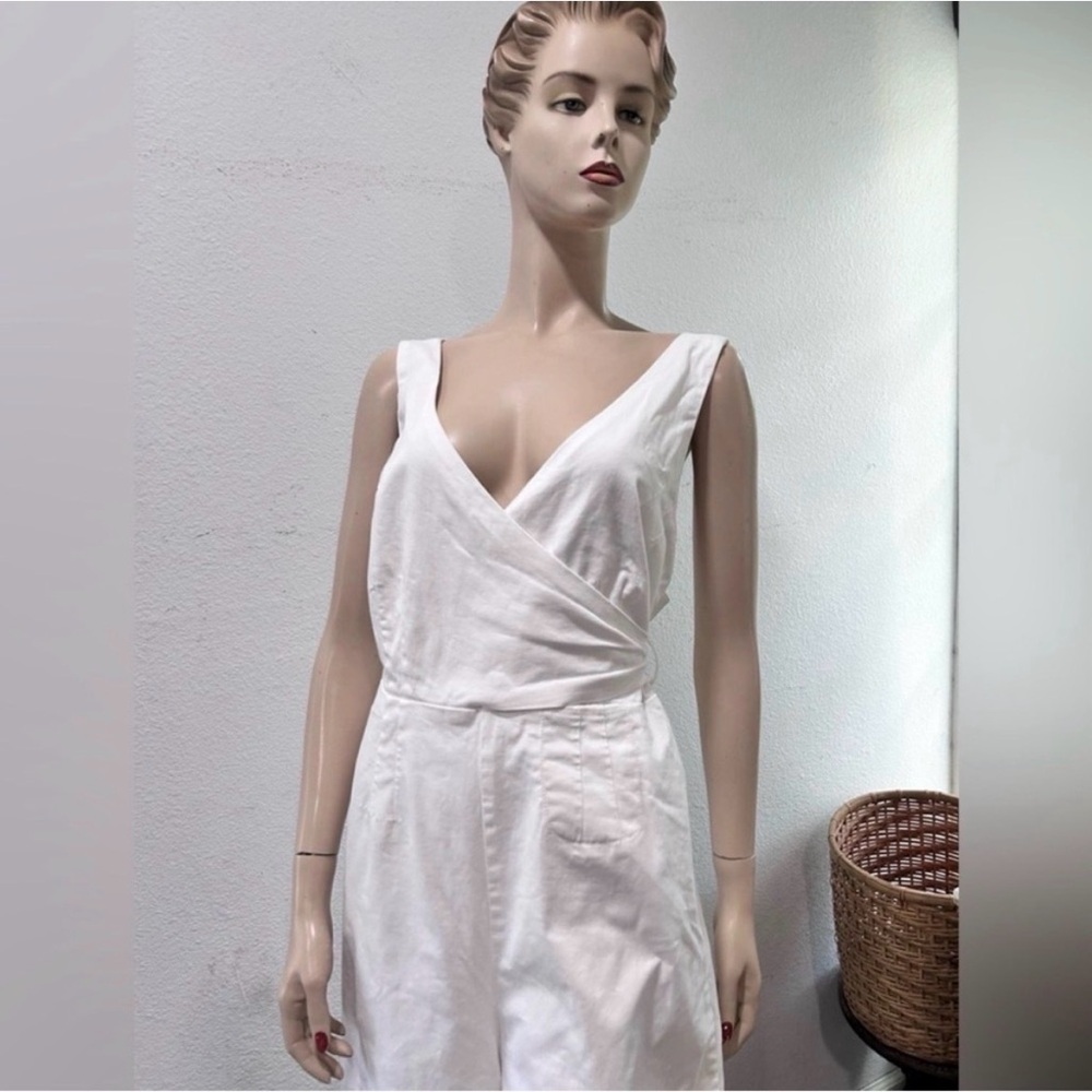 Anthropologie Sleeveless Wide-Leg Jumpsuit in Light Cream - Picture 5 of 16